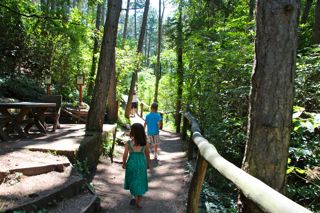zoowalk2 Vesprem zoo Hungary