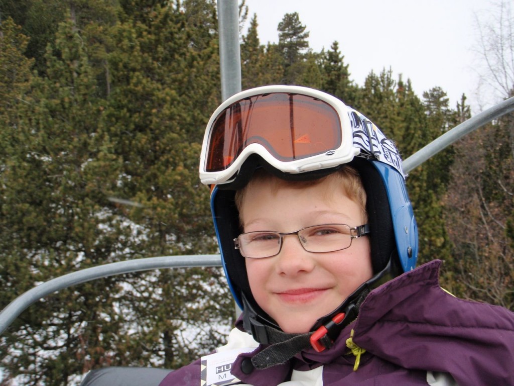 Daniel skis the pyrenees