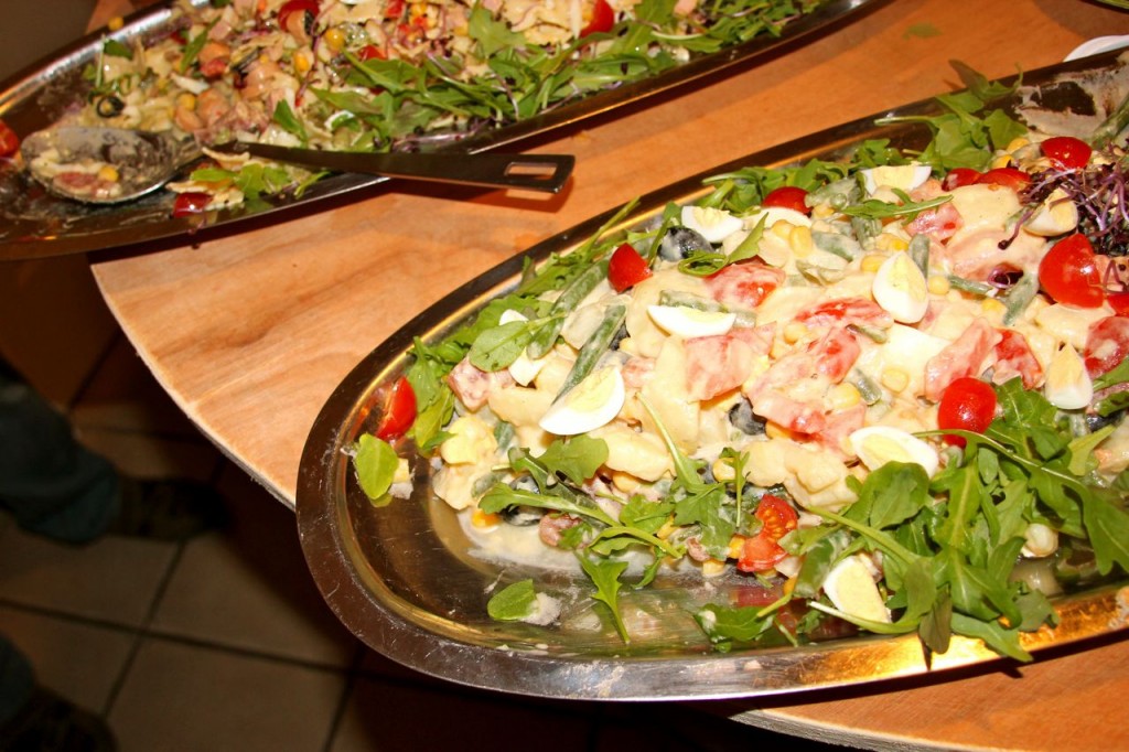 good food makes a good party