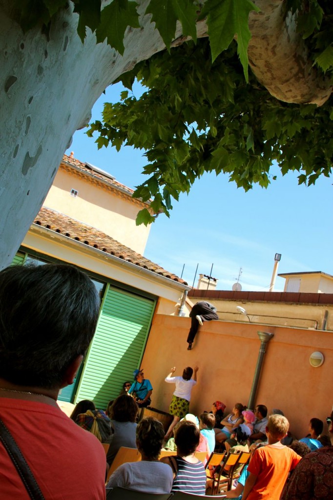 Children watched in amazement 