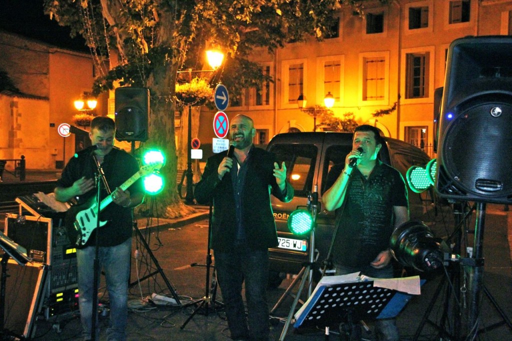the Grille's Band