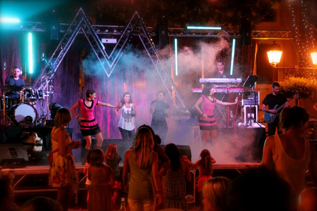 Stage