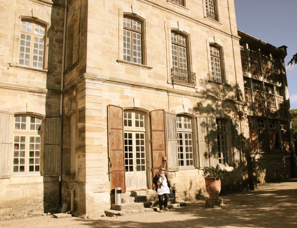 Back view of Castle