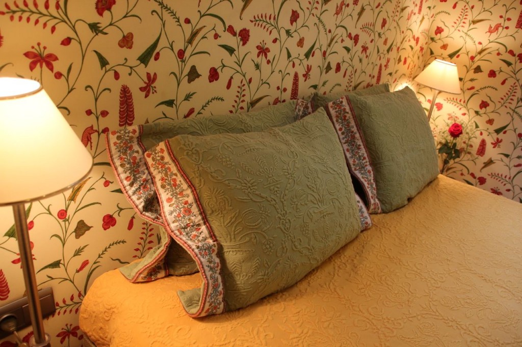 Roi Soleil Bedrooms