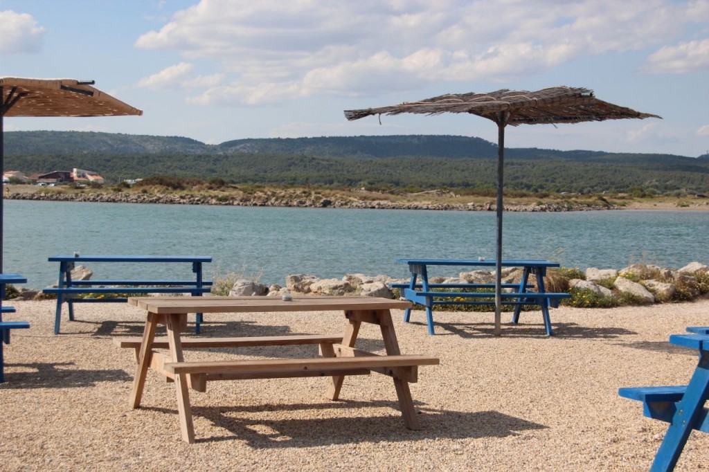 buying Mussels on the Mediterranean