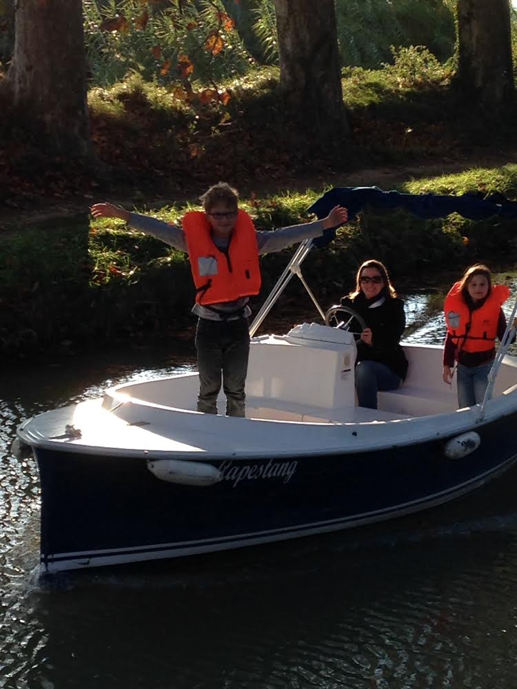 The Hamori's help out with filming from the water, boat donated by Neil, Port captain