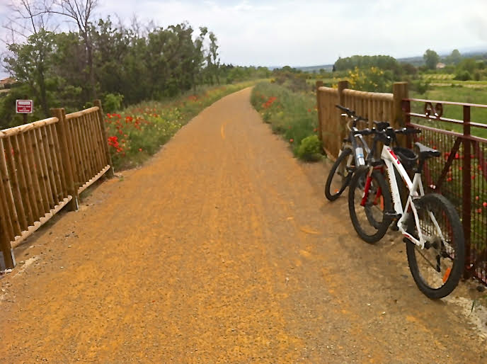 Cycling path Capestang - Cruzy 