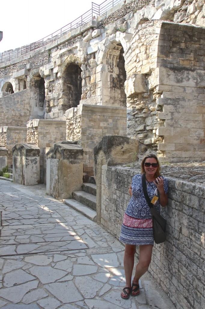 Nimes 6