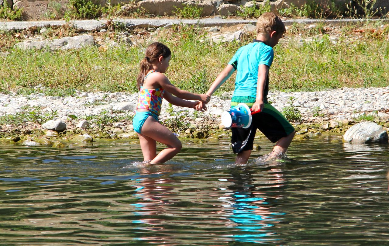 expats or third culture kids Multi