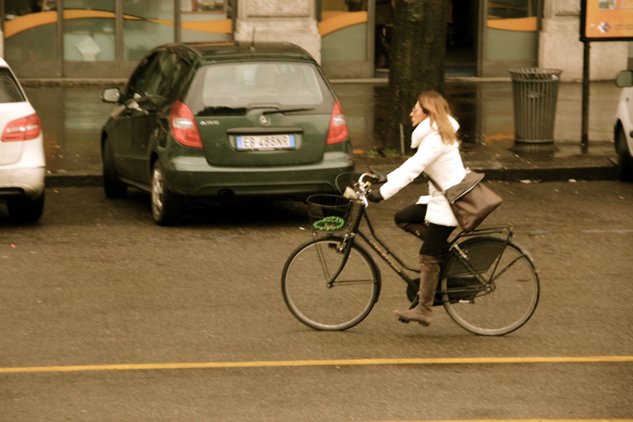 bus tour milano winter