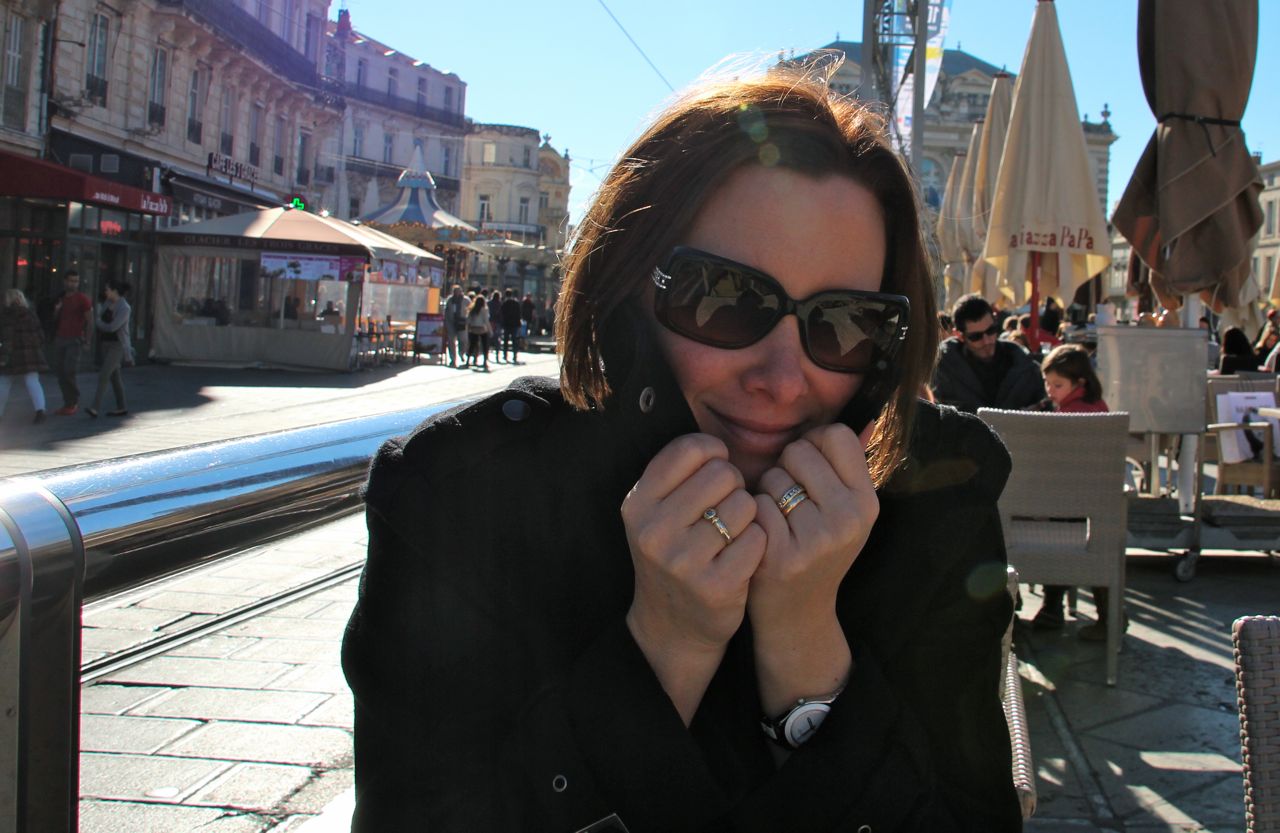 eva hamori makes vlogs