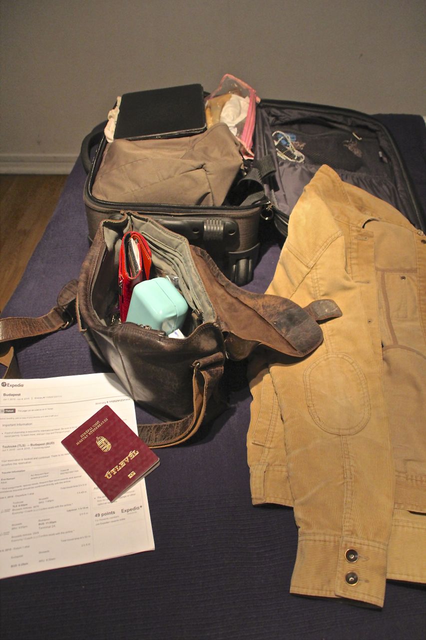 travel light - carry-on