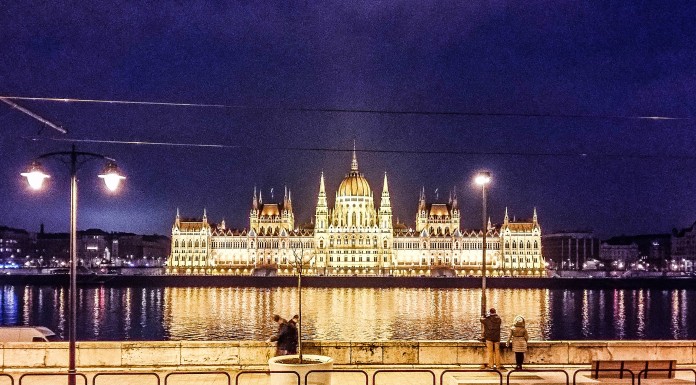 Trivial agonies of expat life, a mishmash of missed updates Biggest parliament Hungary
