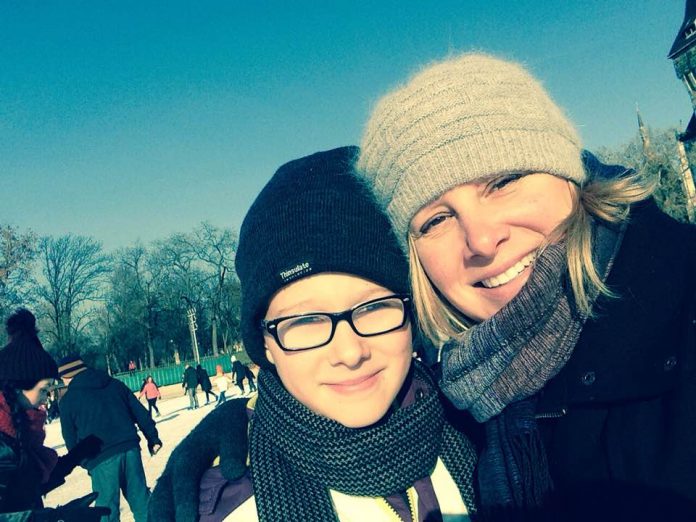 mommy-and-daniel Skating Budapest